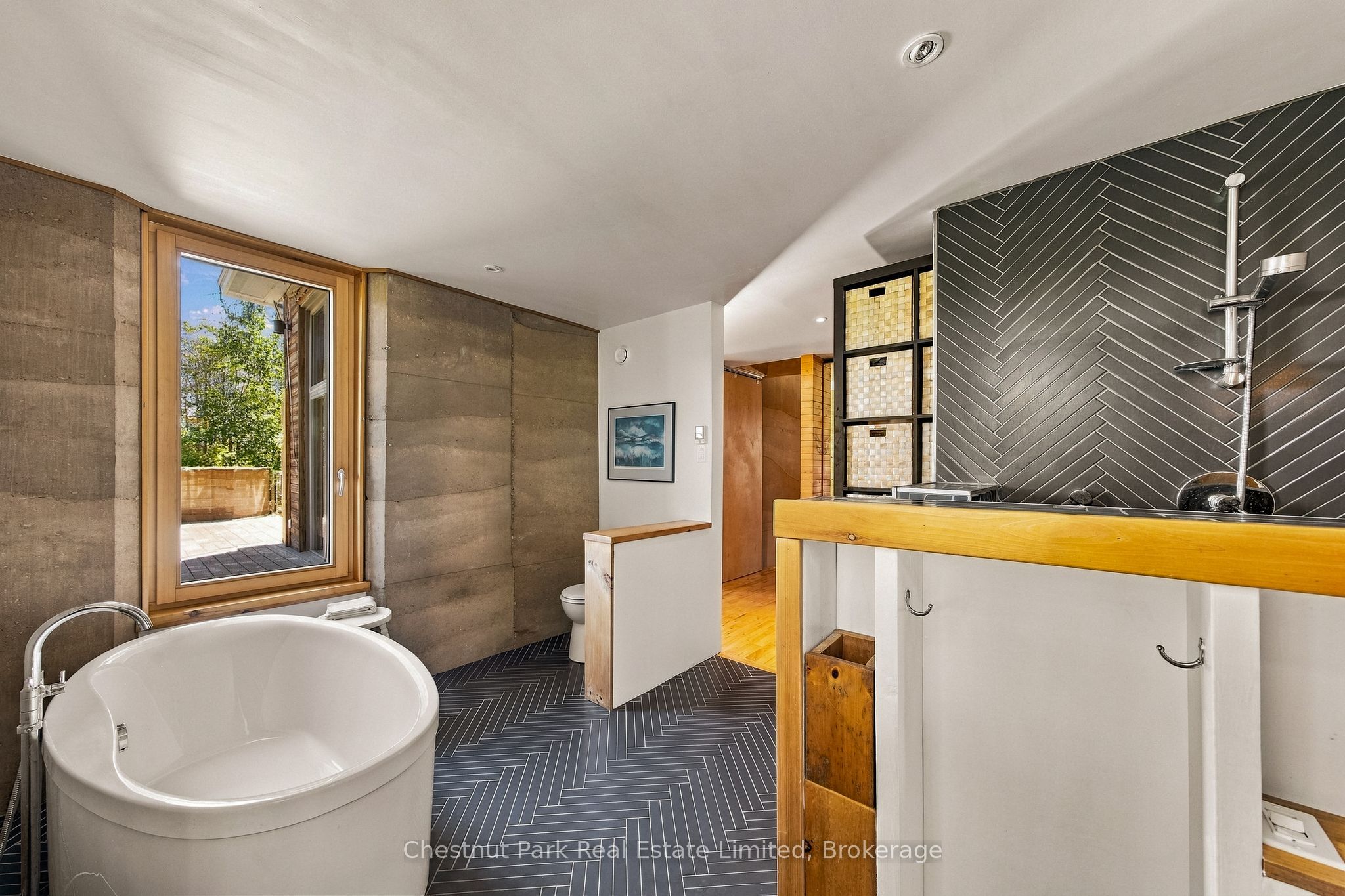 109 Mount Pleasant Road Property Photo 34