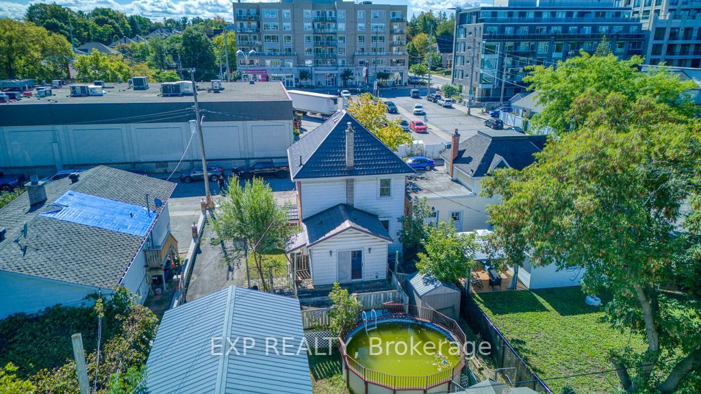 21 Garrison Street Property Photo 3