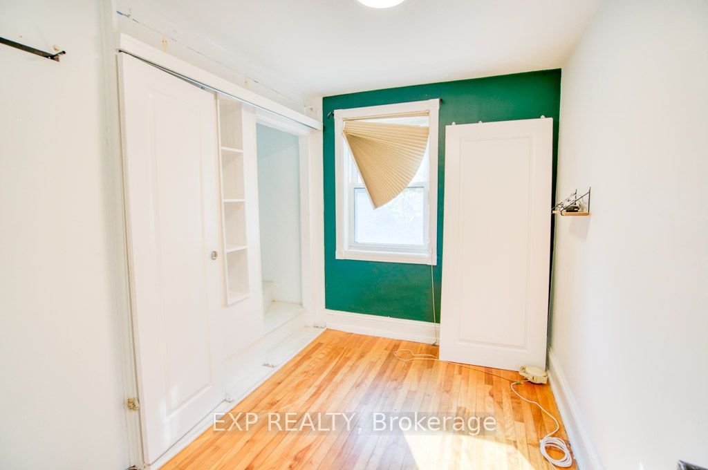 21 Garrison Street Property Photo 8