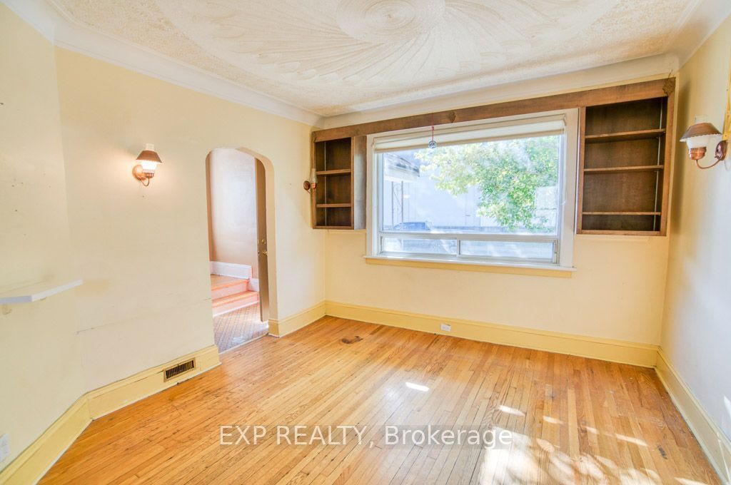 21 Garrison Street Property Photo 17