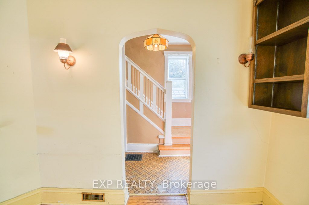 21 Garrison Street Property Photo 19