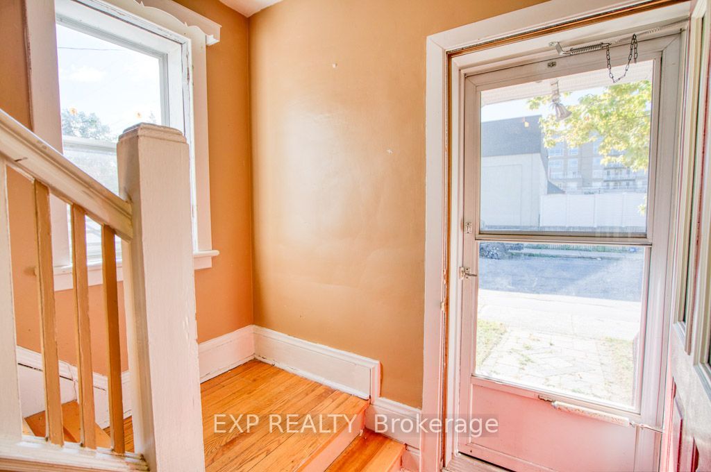 21 Garrison Street Property Photo 21