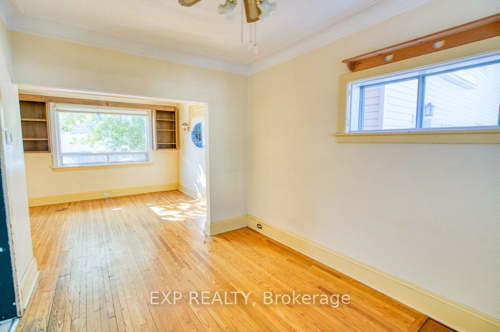 21 Garrison Street Property Photo 24