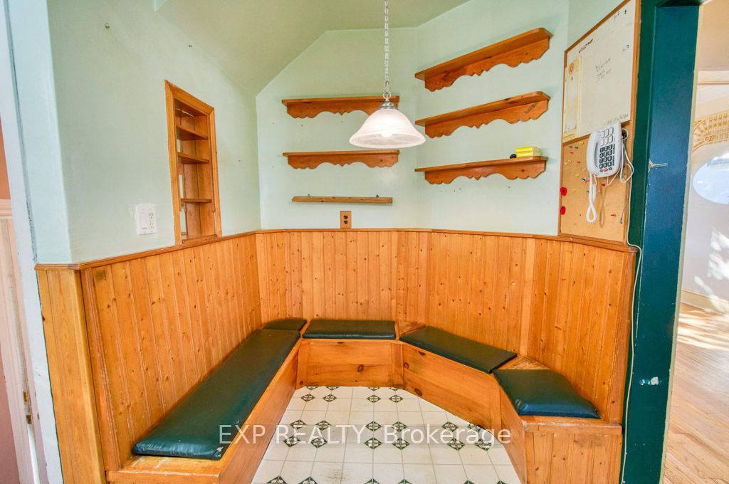 21 Garrison Street Property Photo 27