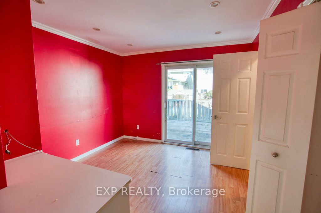 21 Garrison Street Property Photo 32