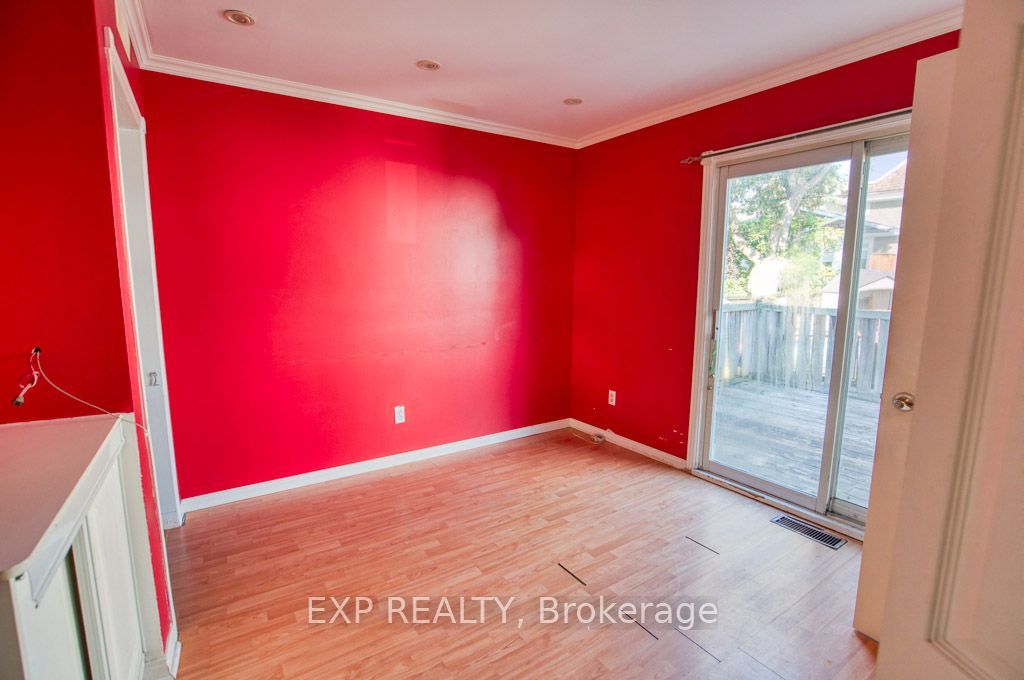 21 Garrison Street Property Photo 33