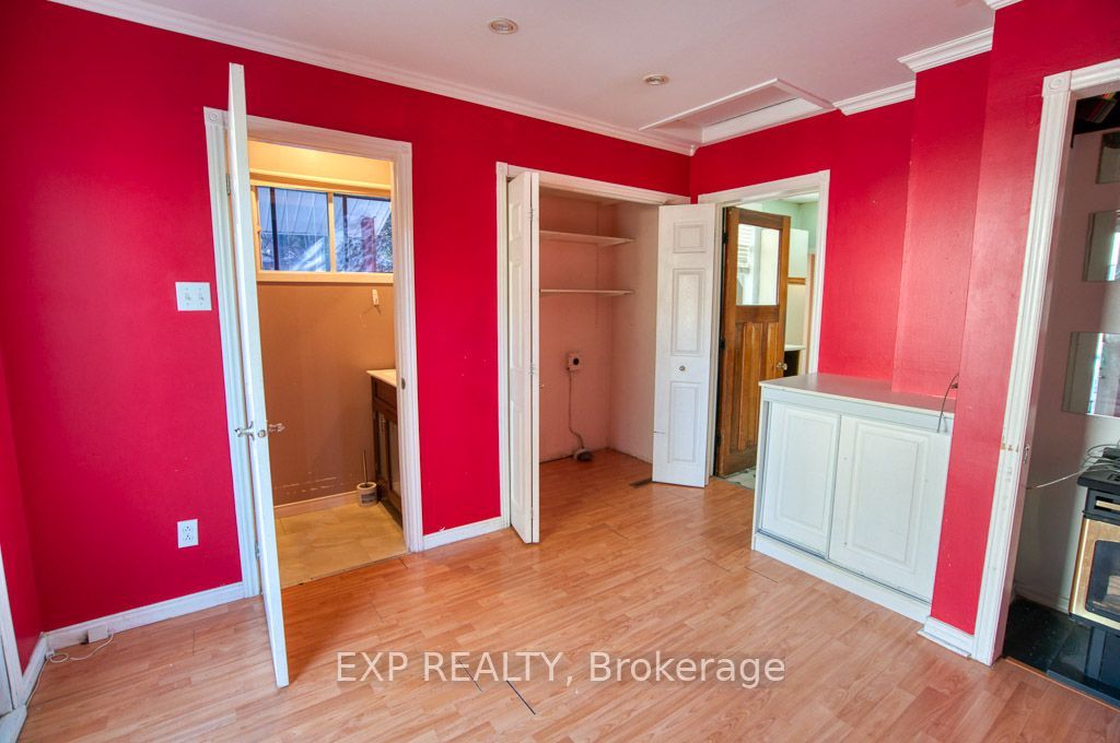 21 Garrison Street Property Photo 34