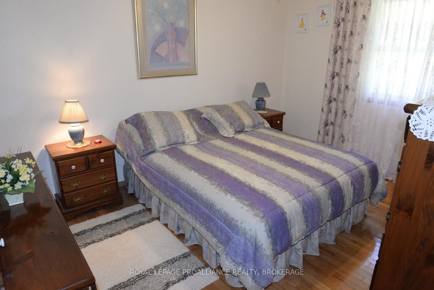 4822 Battersea Road Property Photo 28