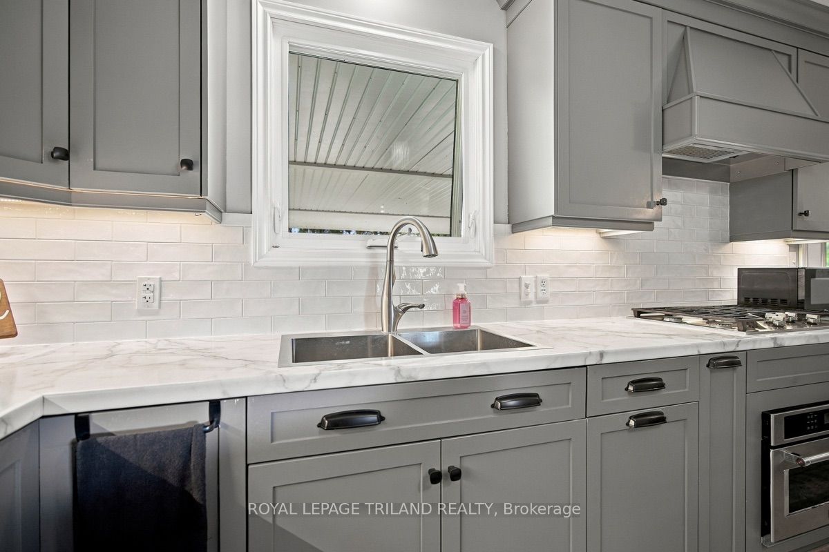 15198 St Ignatius Line Property Photo 11