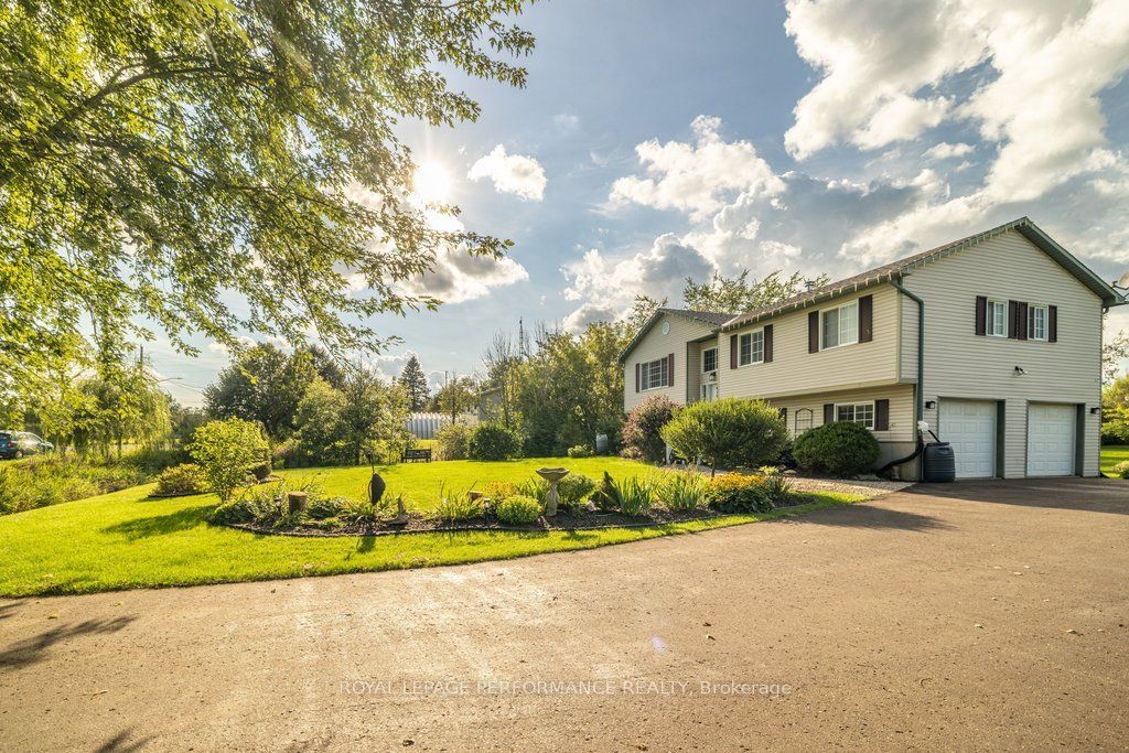 619 Slater Road Property Photo 4