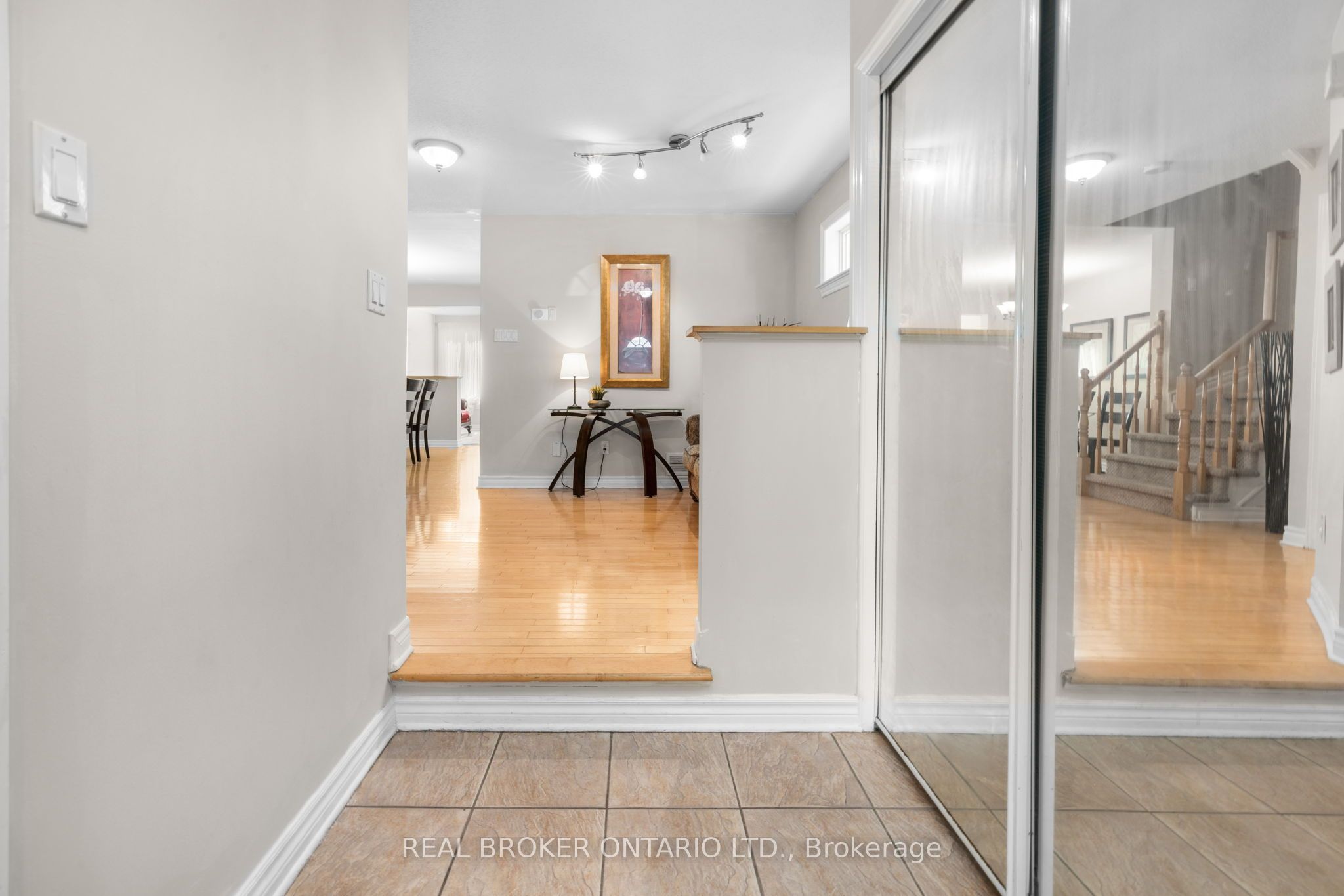 234 Deerfox Drive Property Photo 3