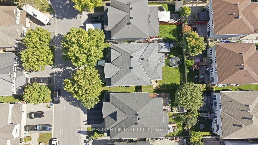 234 Deerfox Drive Property Photo 32