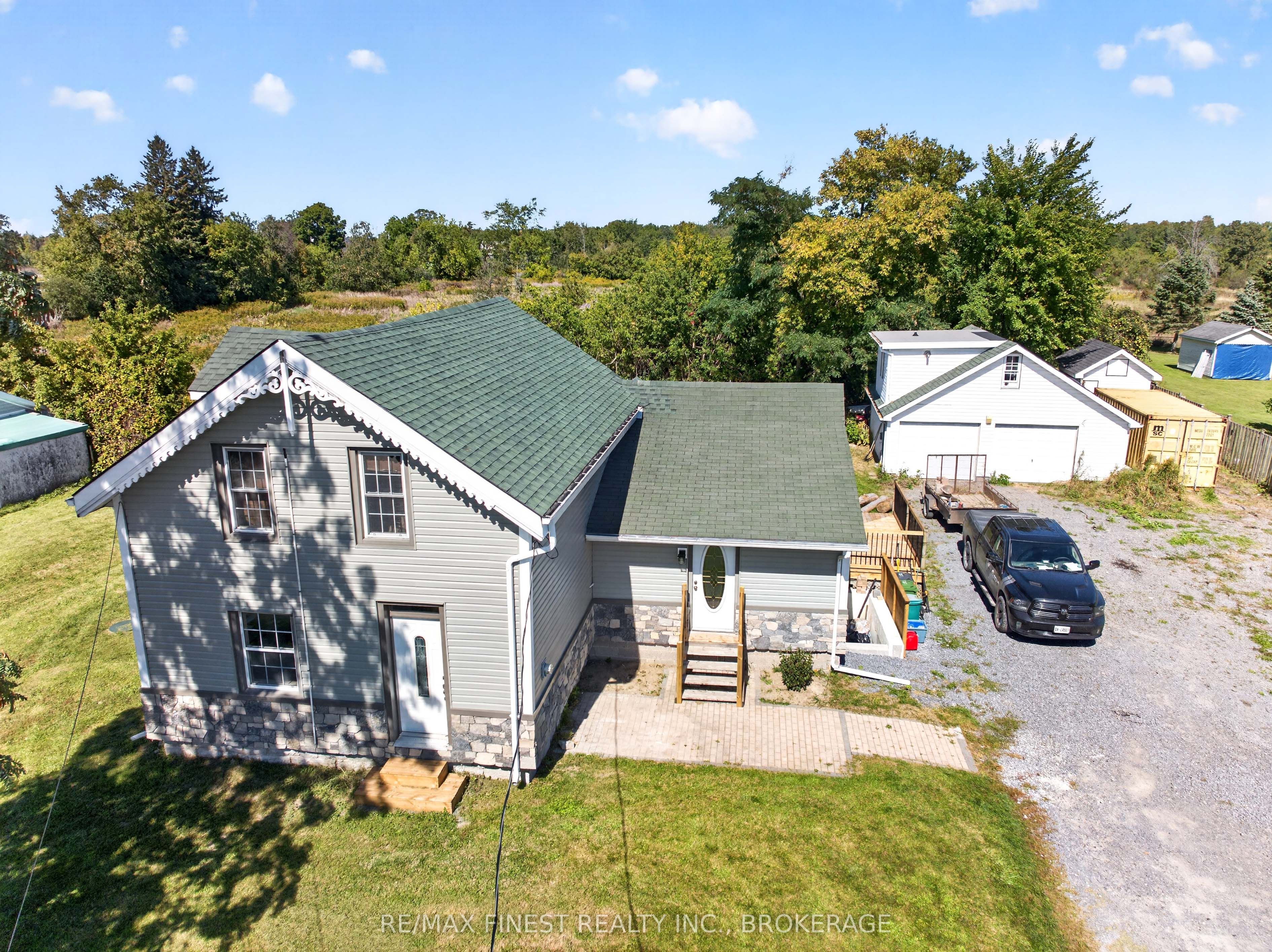 1069 Sunnyside Road Property Photo 1