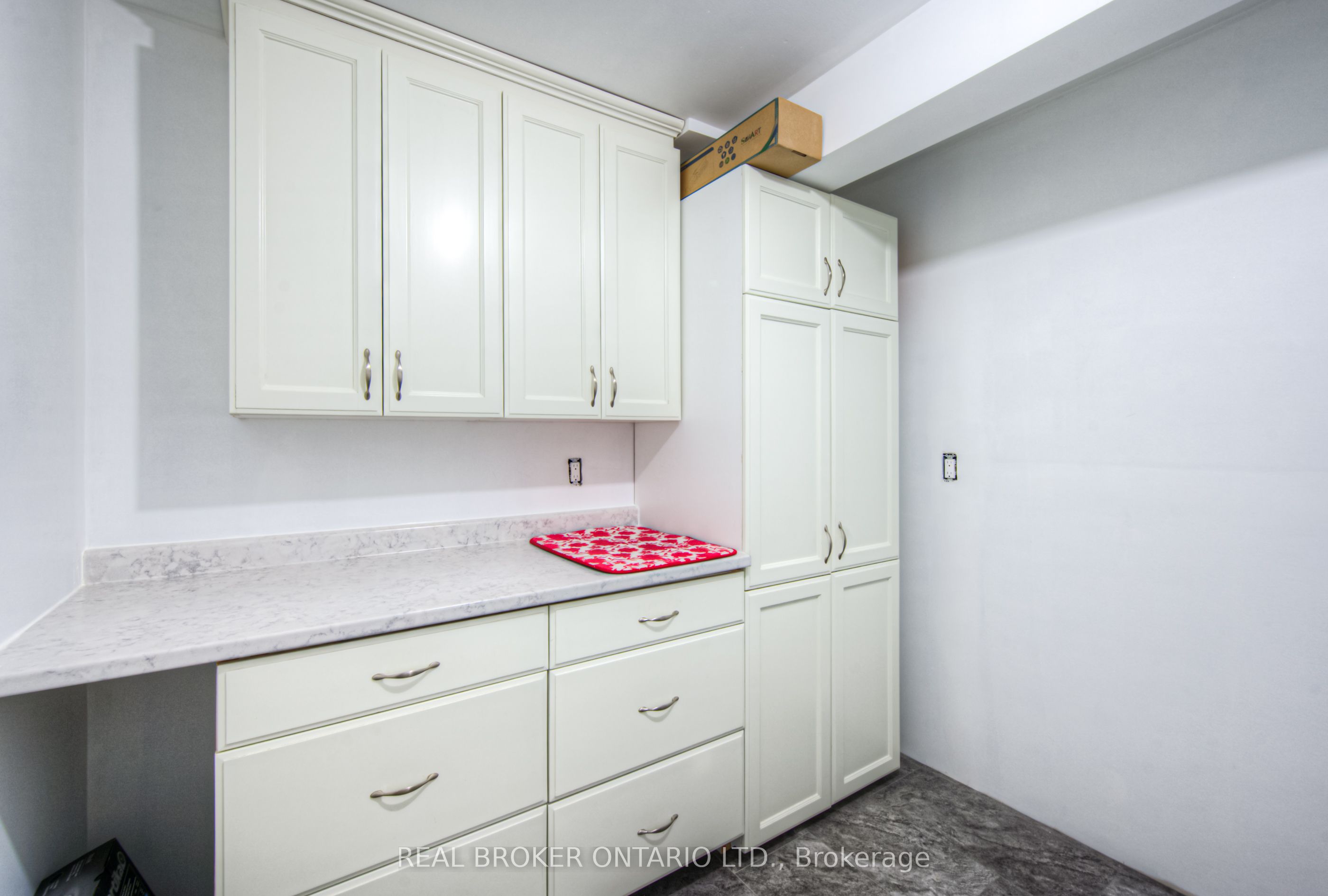 23 Carberry Road Property Photo 33