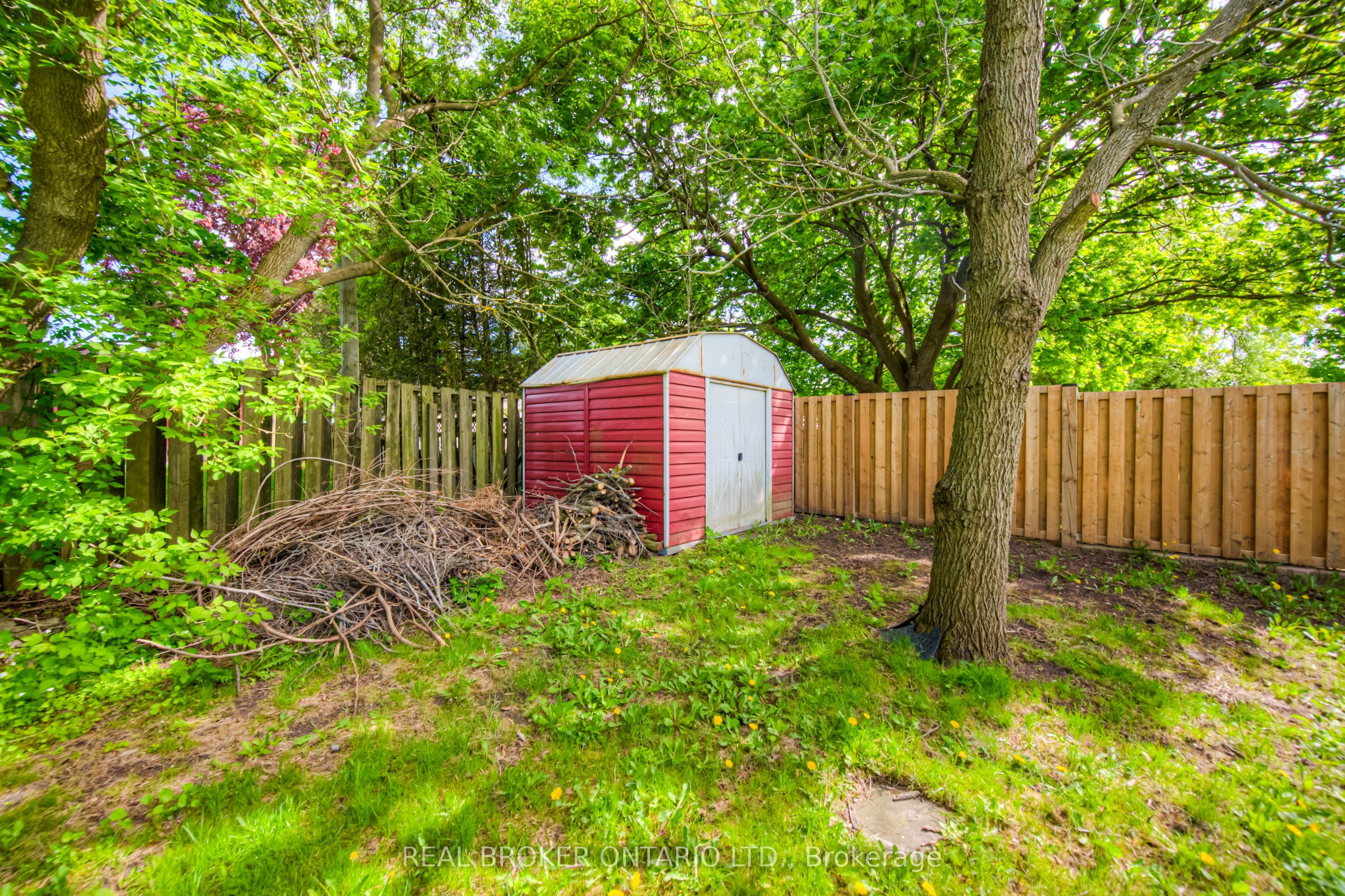 23 Carberry Road Property Photo 44