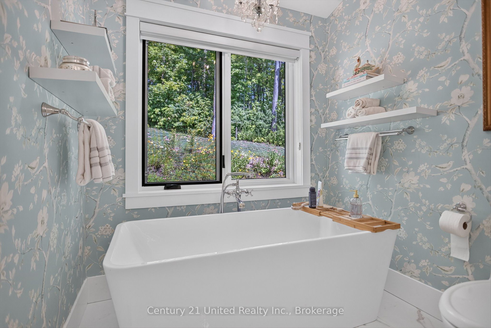 72 Darling Drive Property Photo 26