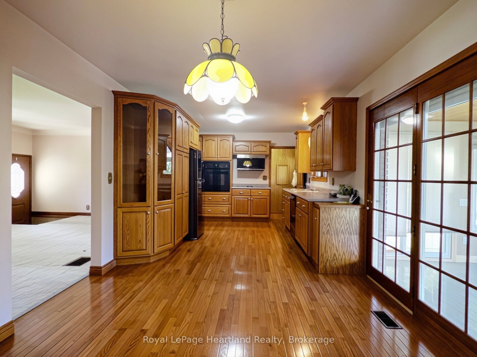 26 York Crescent Property Photo 7