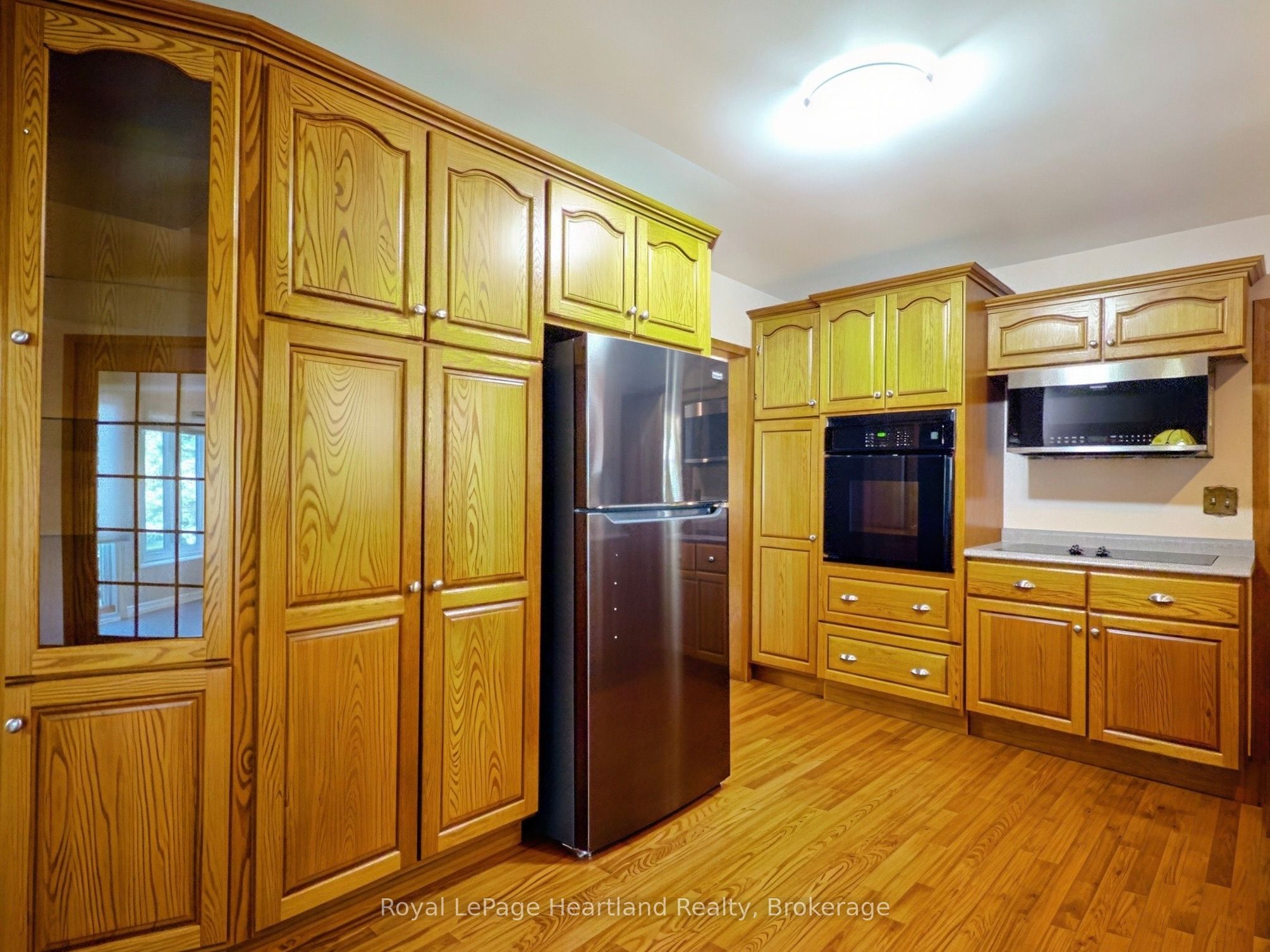 26 York Crescent Property Photo 9