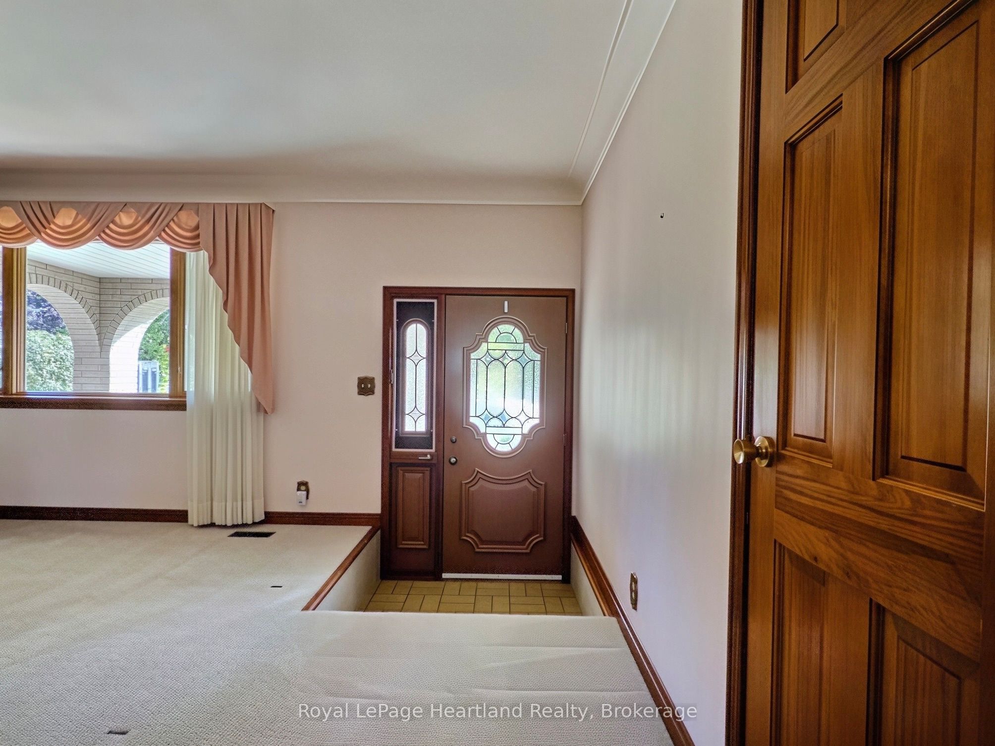 26 York Crescent Property Photo 12