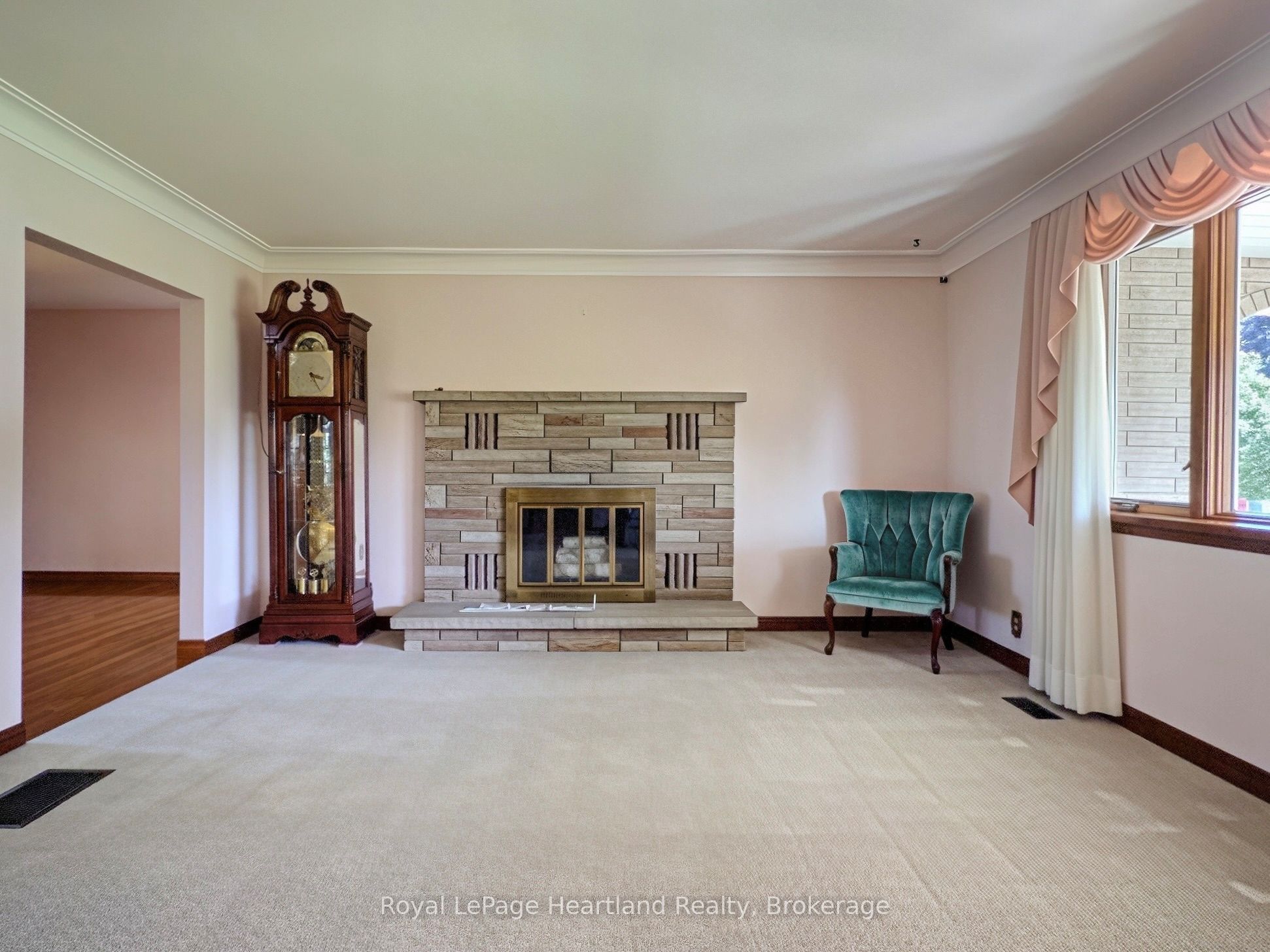 26 York Crescent Property Photo 13