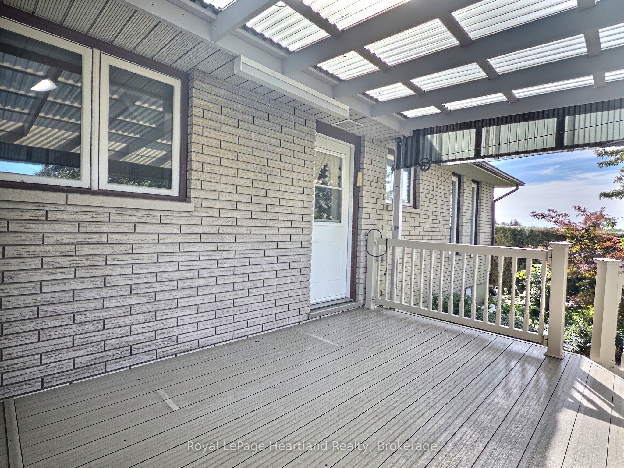 26 York Crescent Property Photo 24