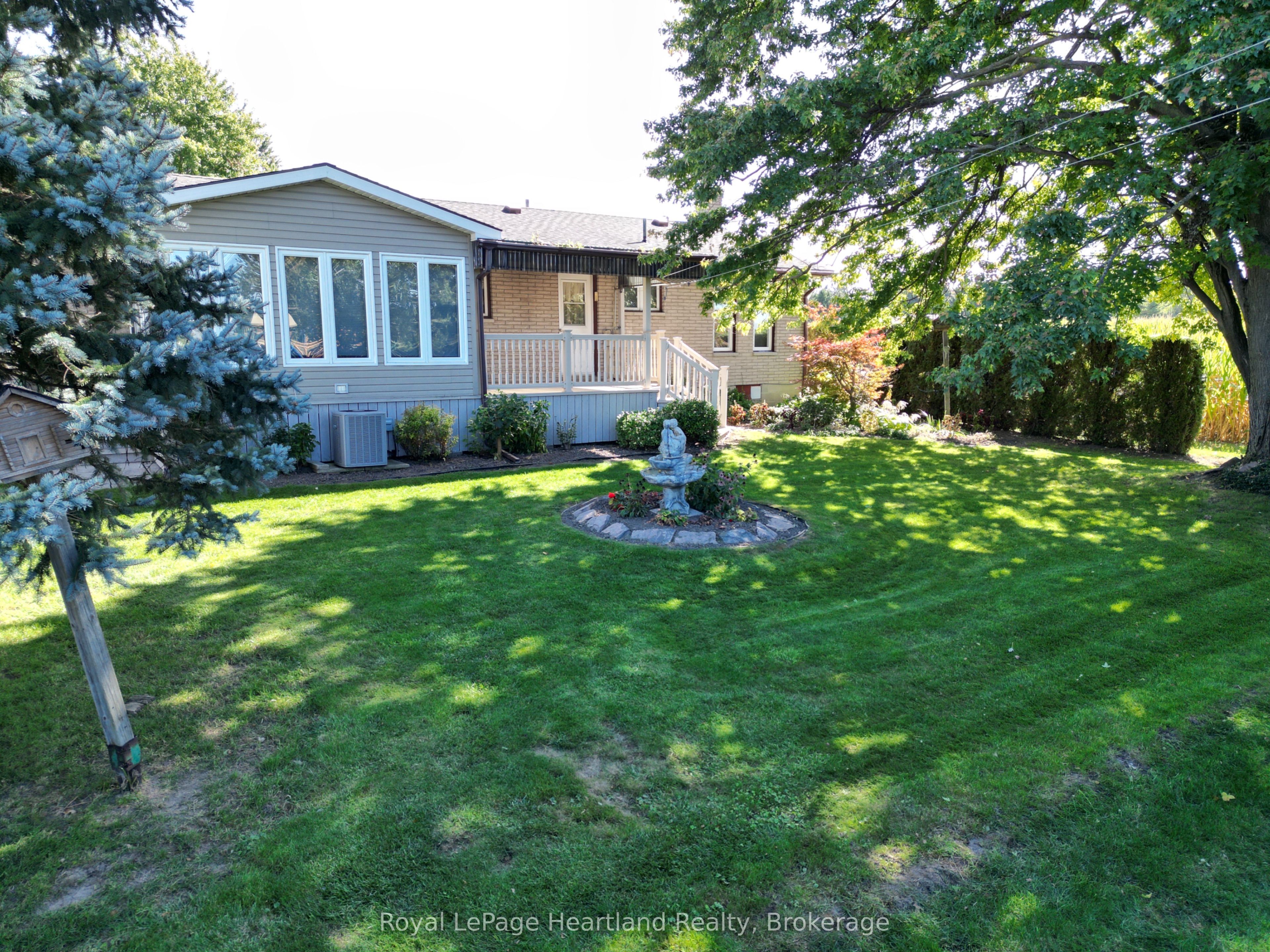 26 York Crescent Property Photo 33