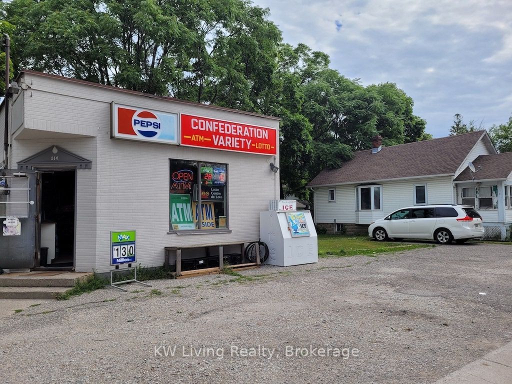 514 Confederation Street