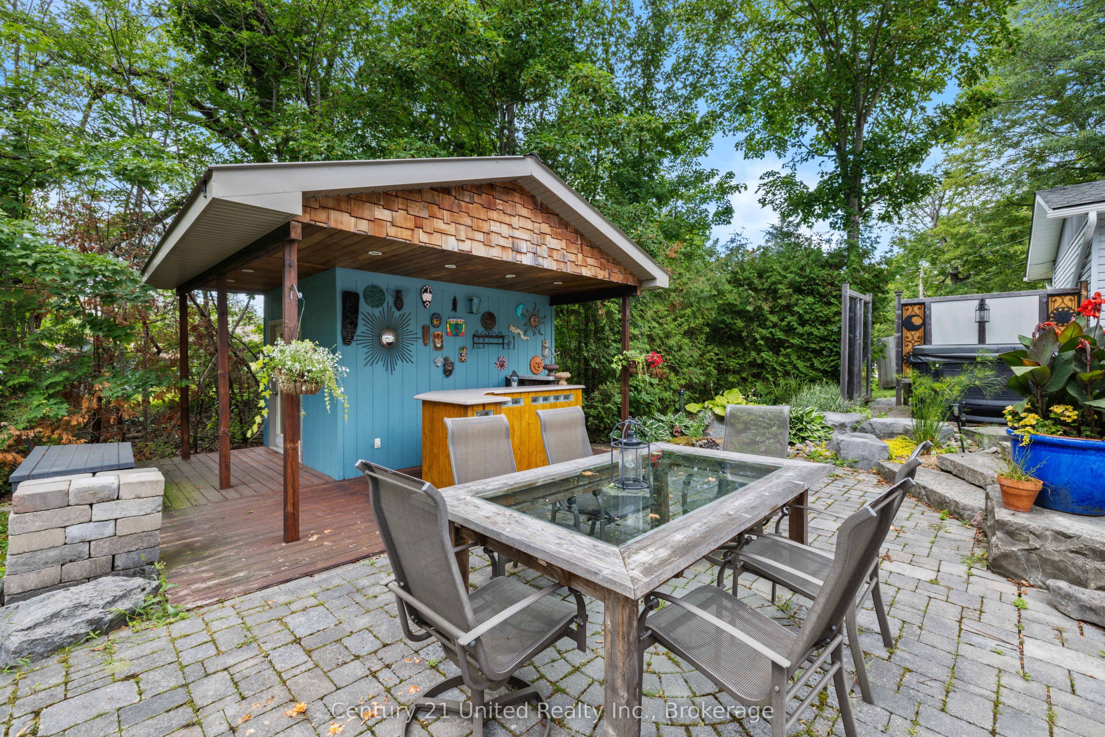 25 Sugarbush Boulevard Property Photo 22