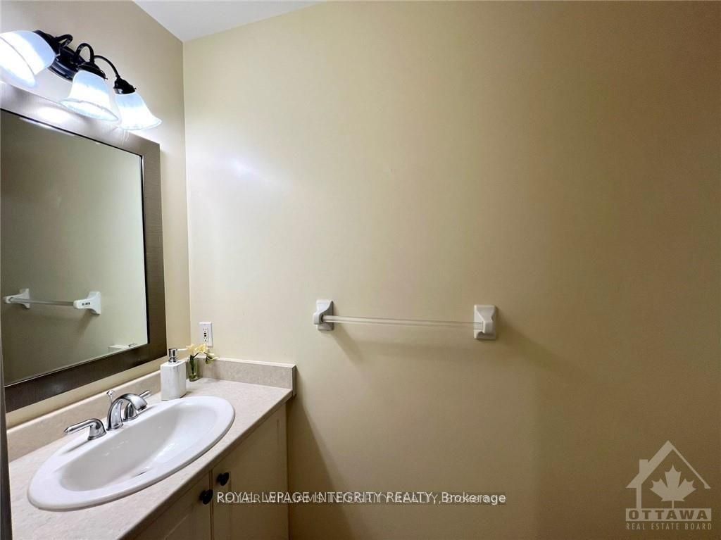 249 Saddlesmith Circle Property Photo 5