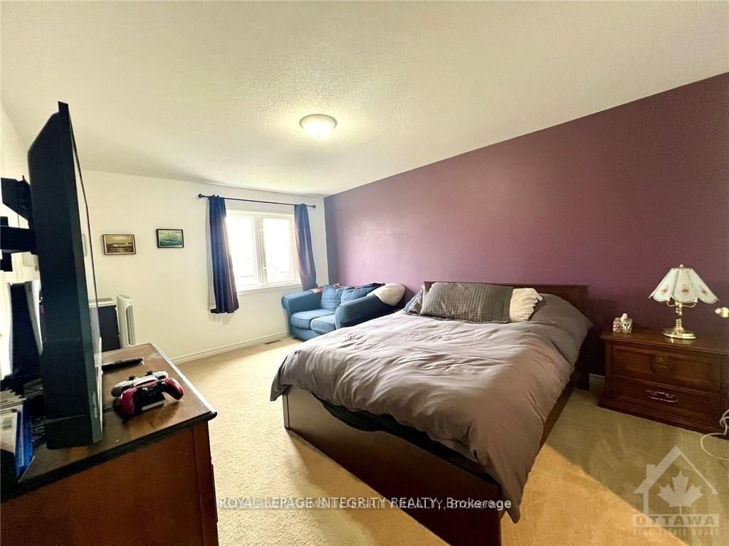 249 Saddlesmith Circle Property Photo 16