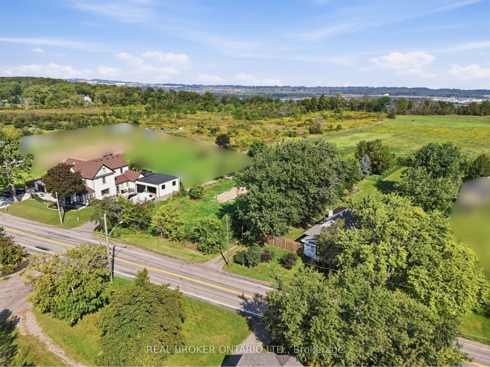636 Ridge Road W Property Photo 8