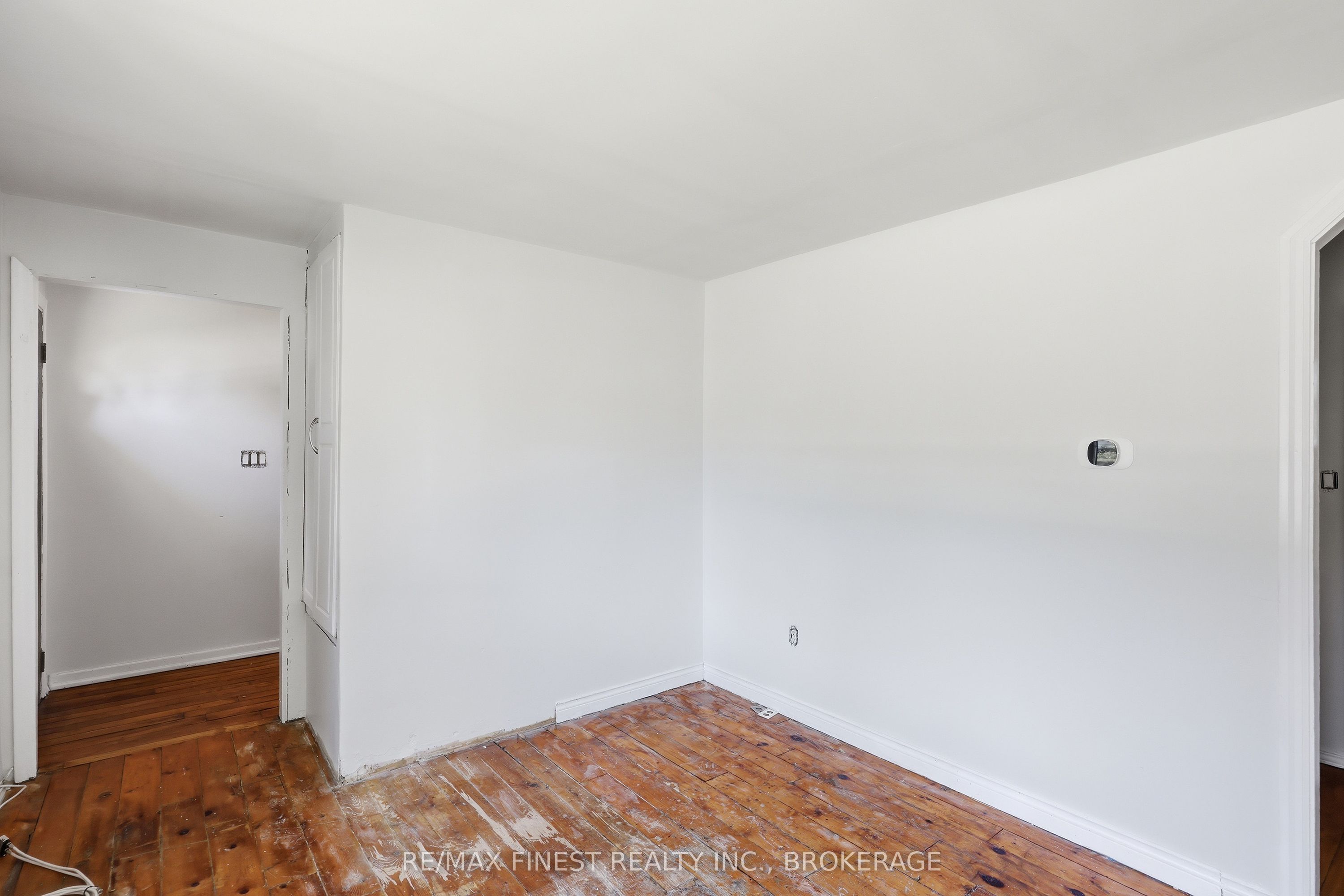 734 Portsmouth Avenue Property Photo 14