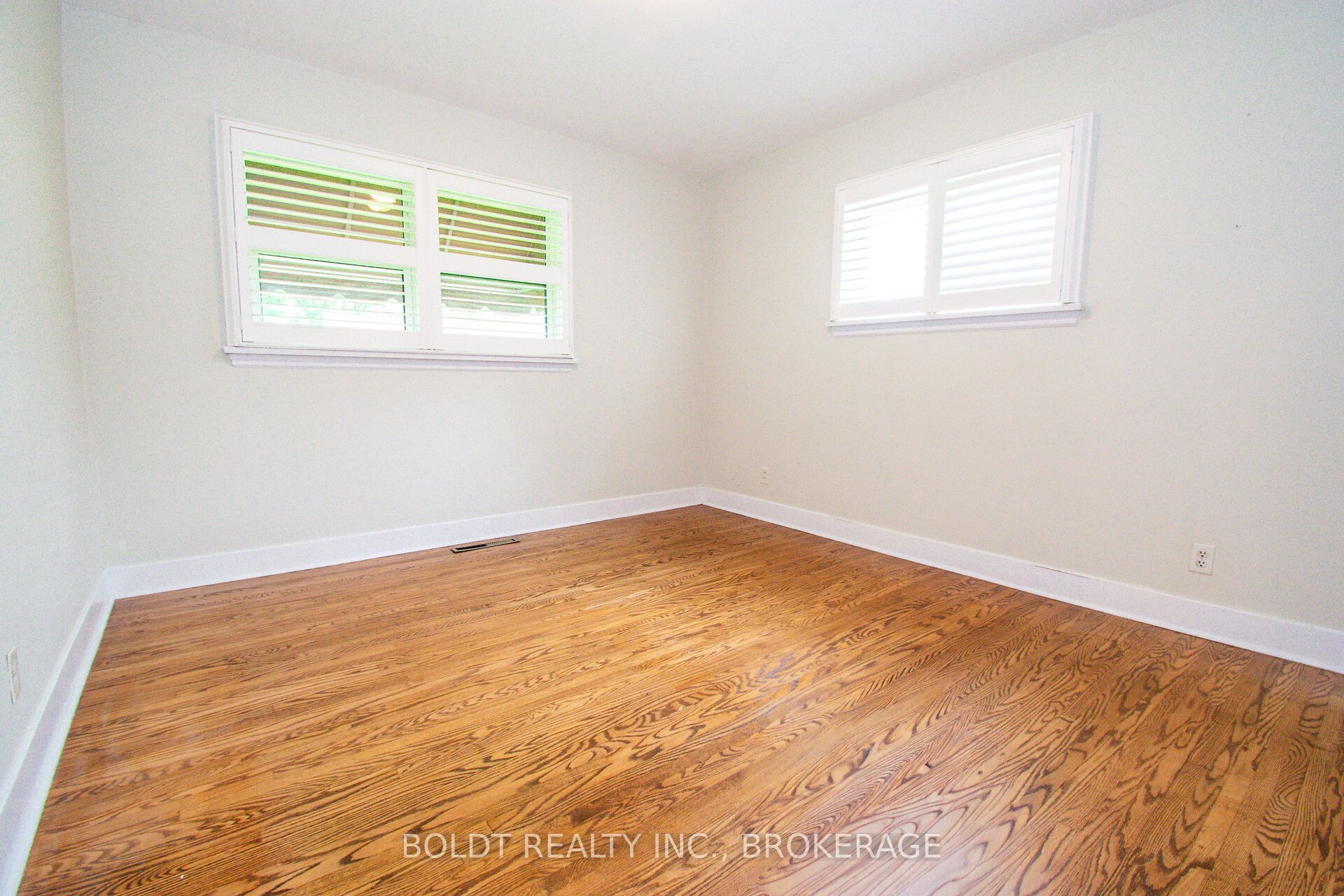 25 Elm Ridge Drive Property Photo 12