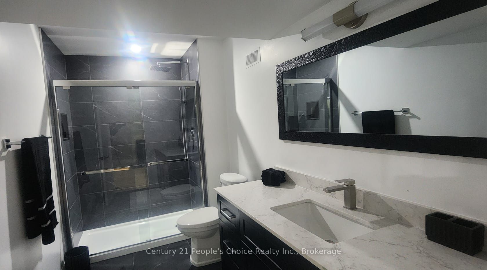 43 Weymouth Street Property Photo 33