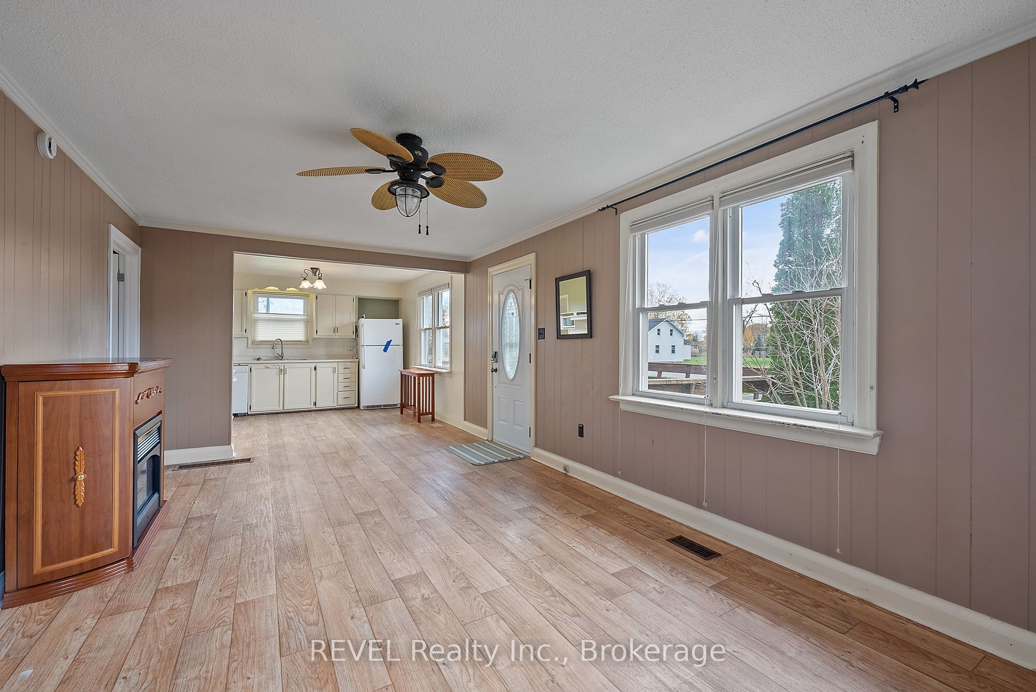 801 South Coast Drive Property Photo 8