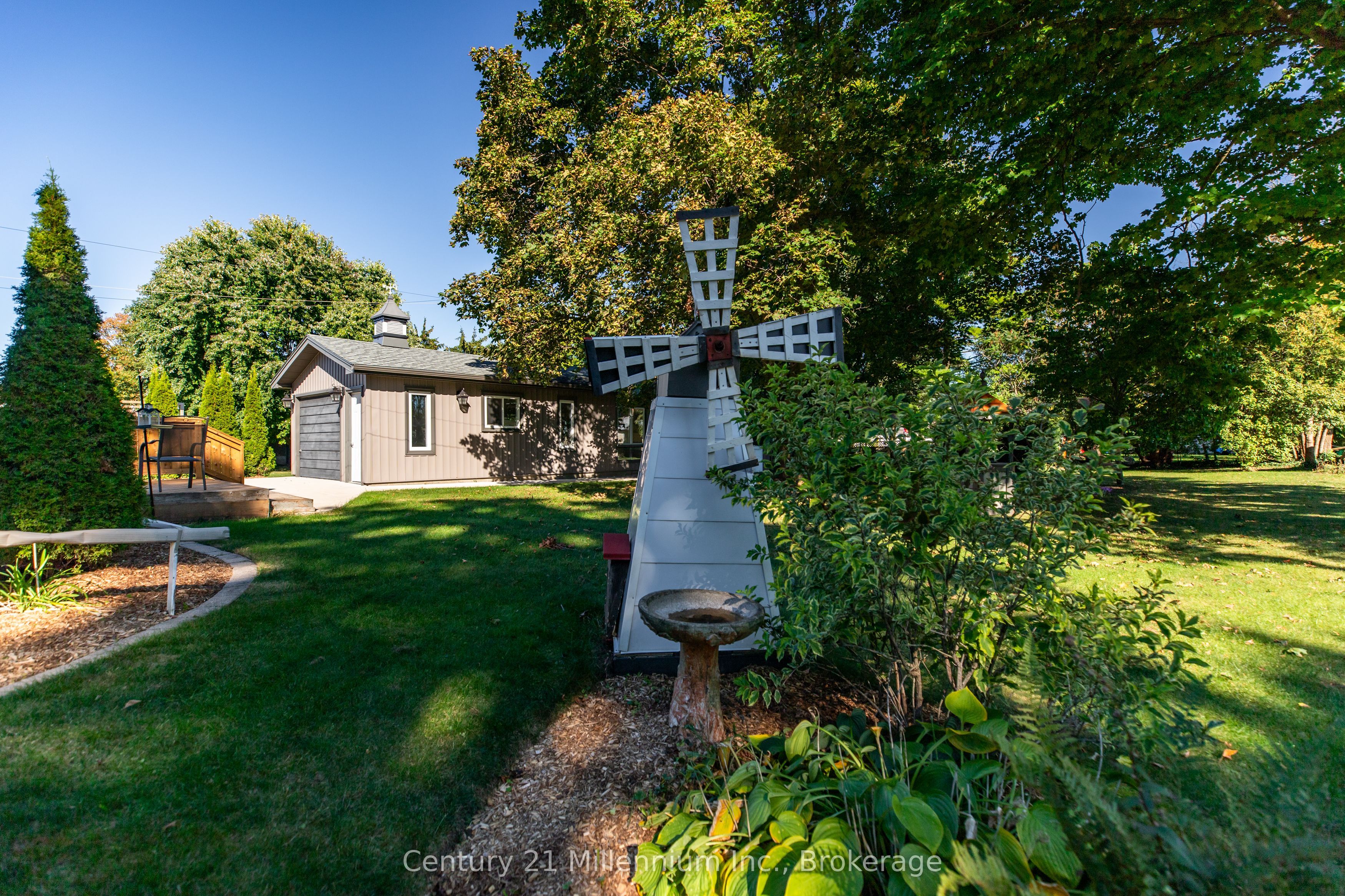 1945 7th Avenue E Property Photo 6