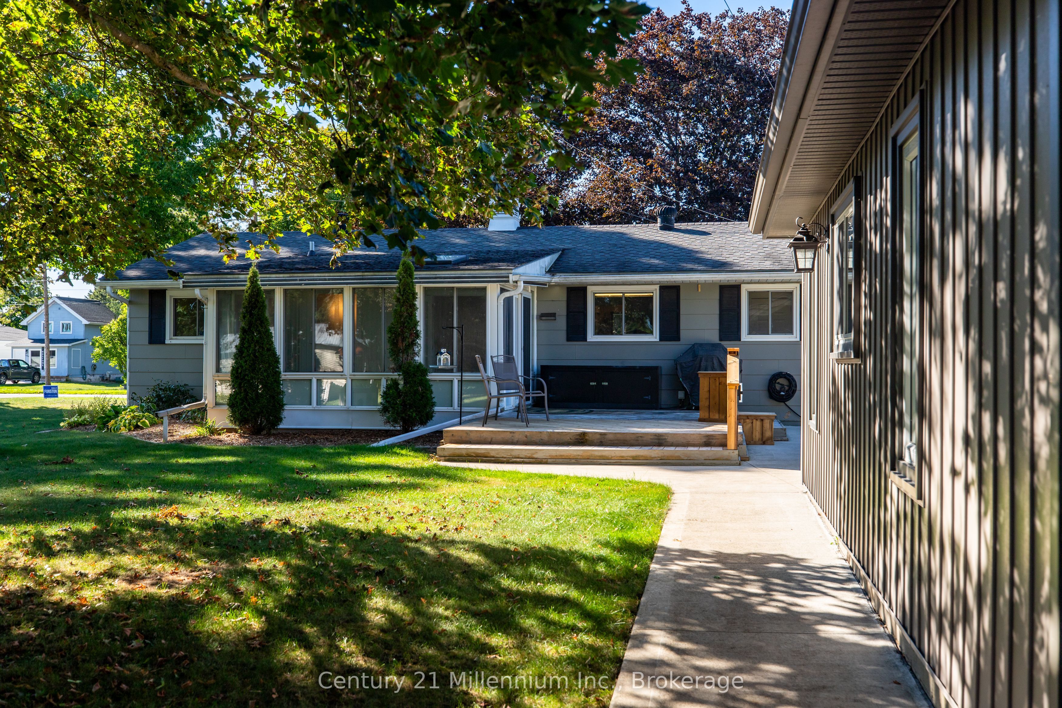 1945 7th Avenue E Property Photo 7