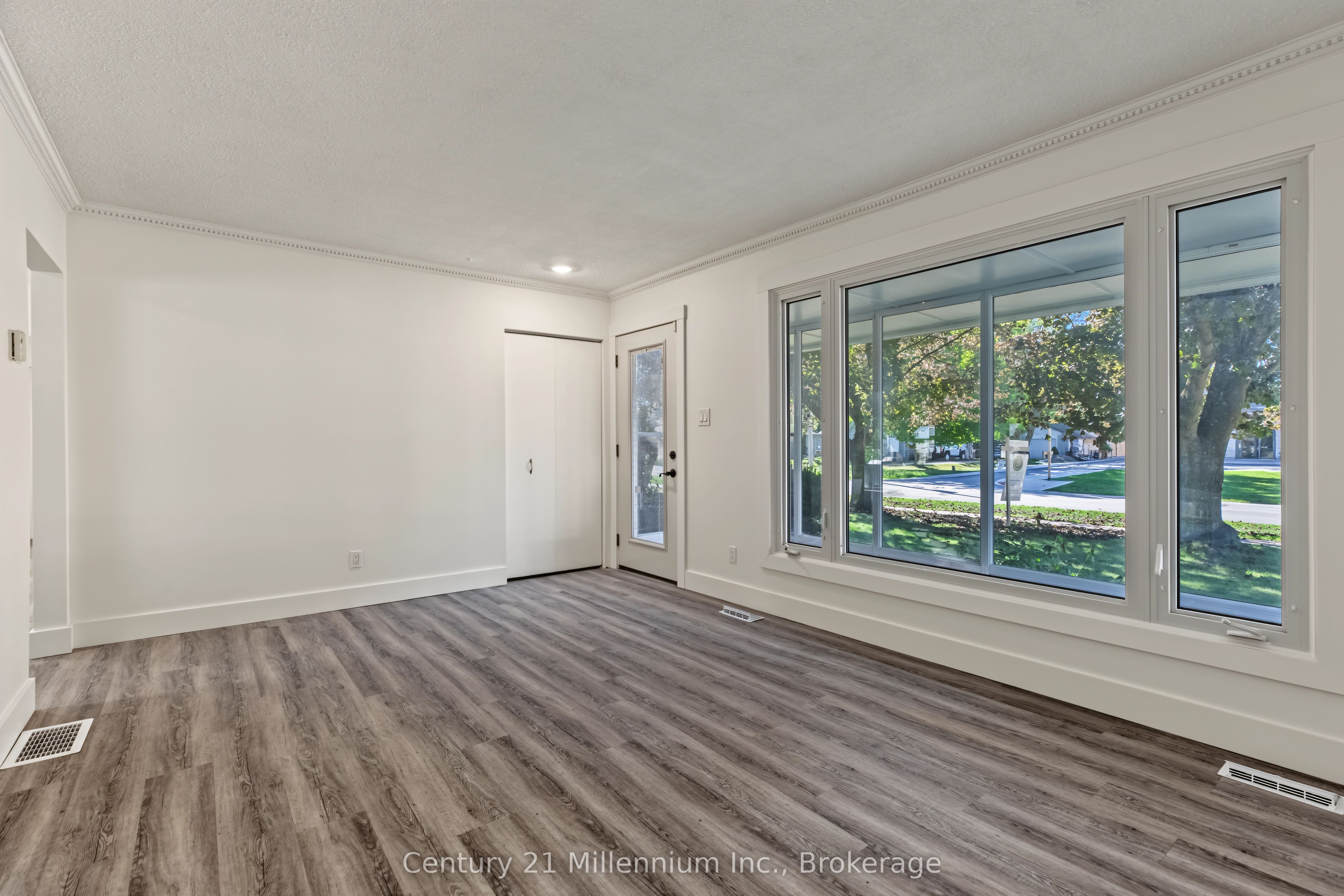 1945 7th Avenue E Property Photo 20