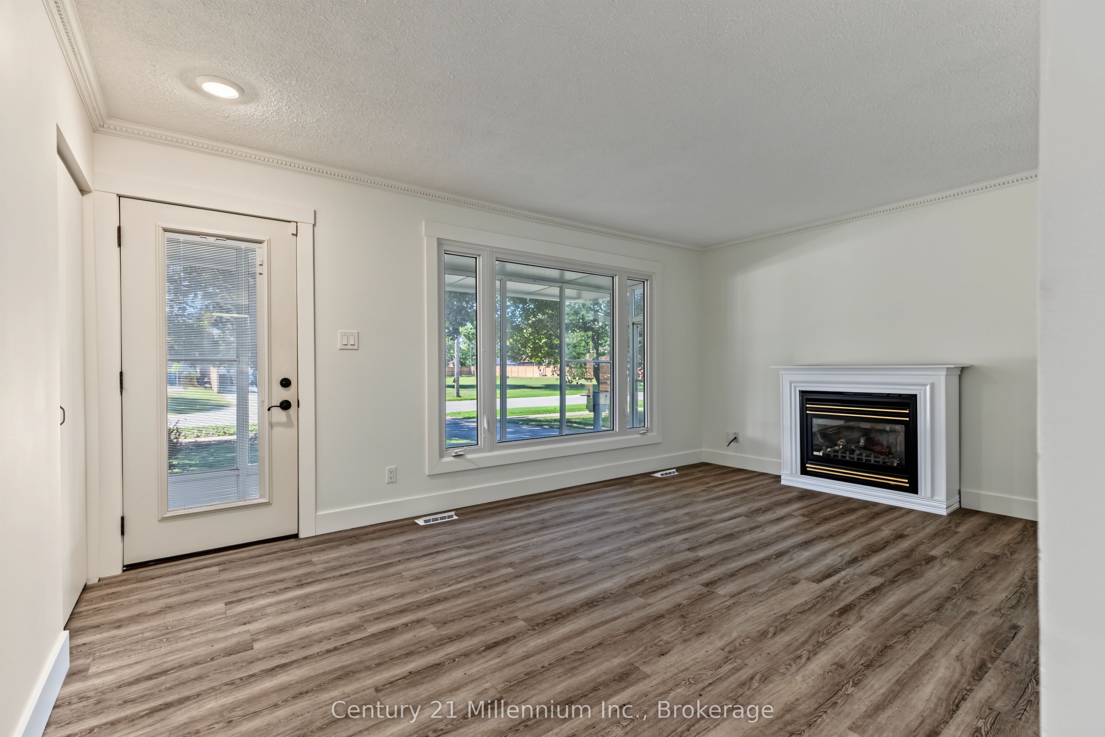1945 7th Avenue E Property Photo 21