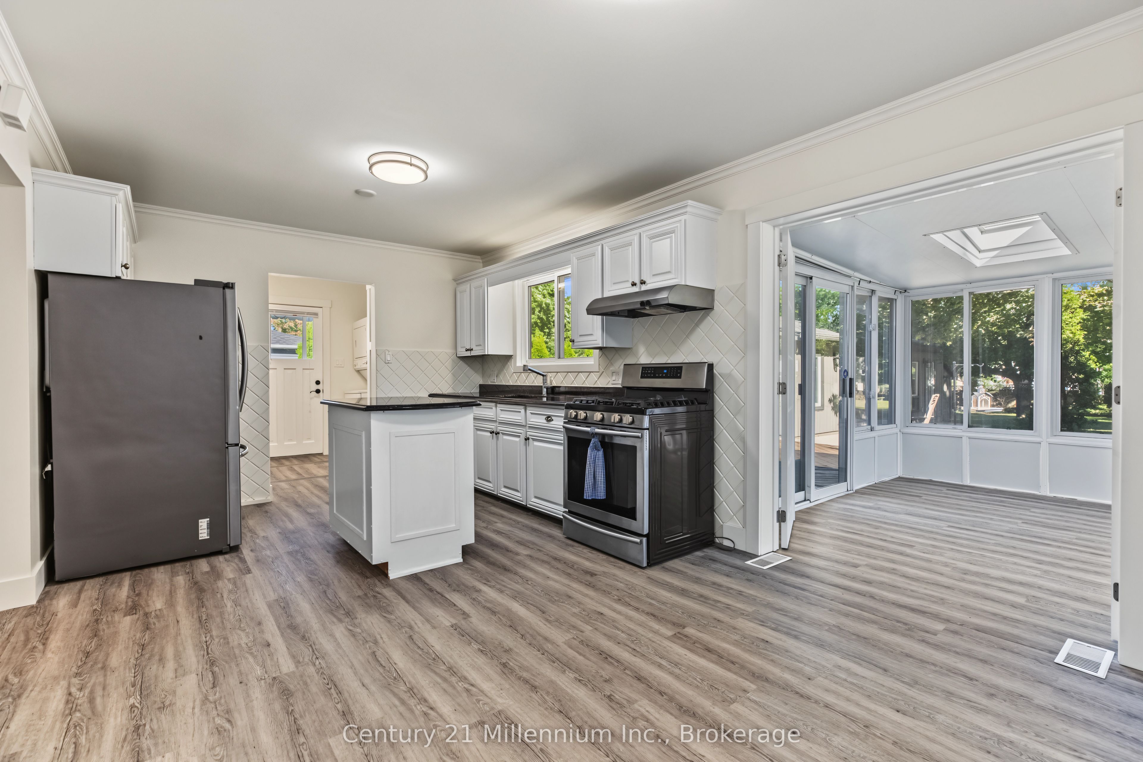 1945 7th Avenue E Property Photo 24