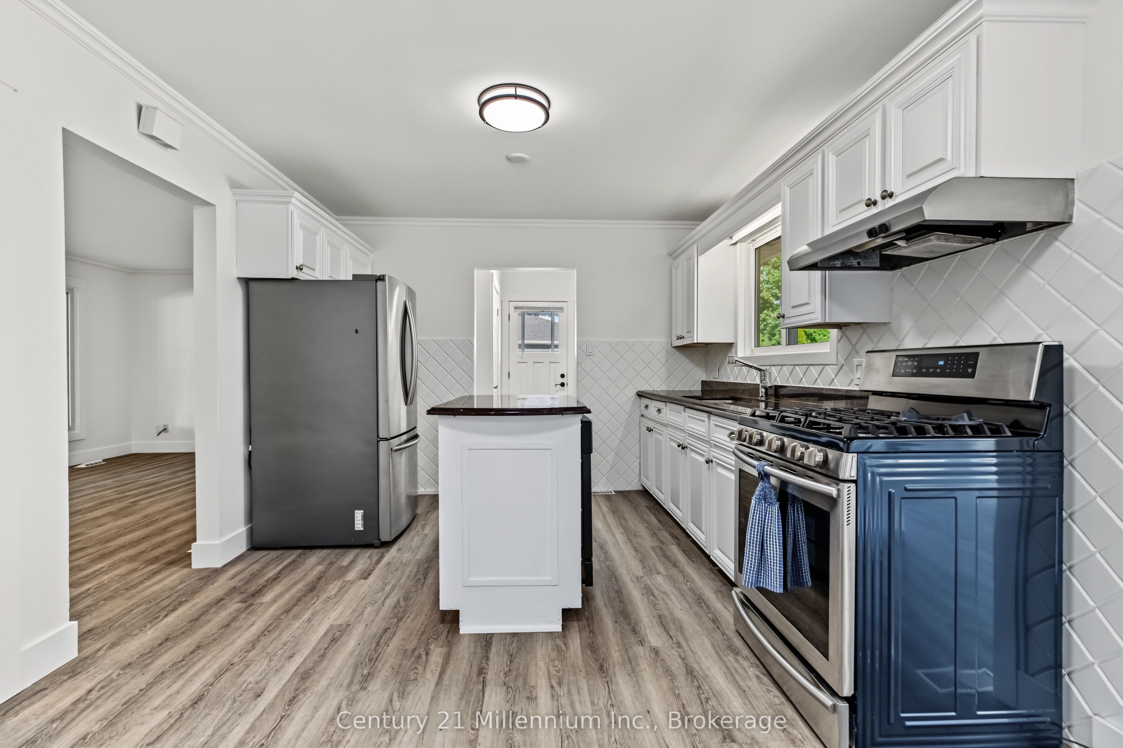 1945 7th Avenue E Property Photo 26