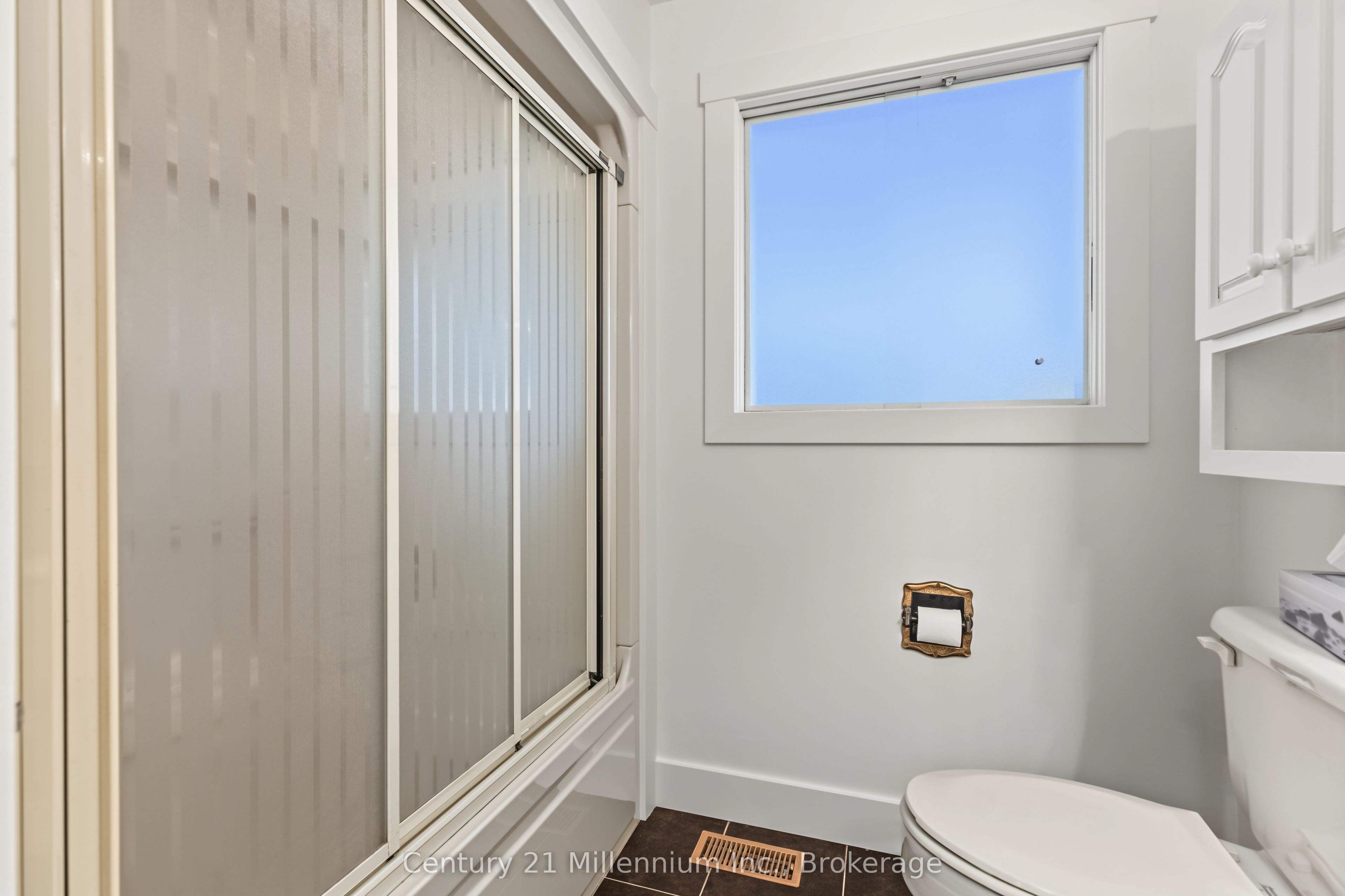 1945 7th Avenue E Property Photo 39