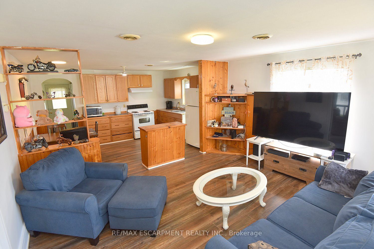 8 Chestnut Street Property Photo 4