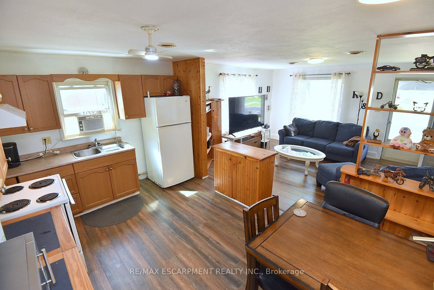 8 Chestnut Street Property Photo 6