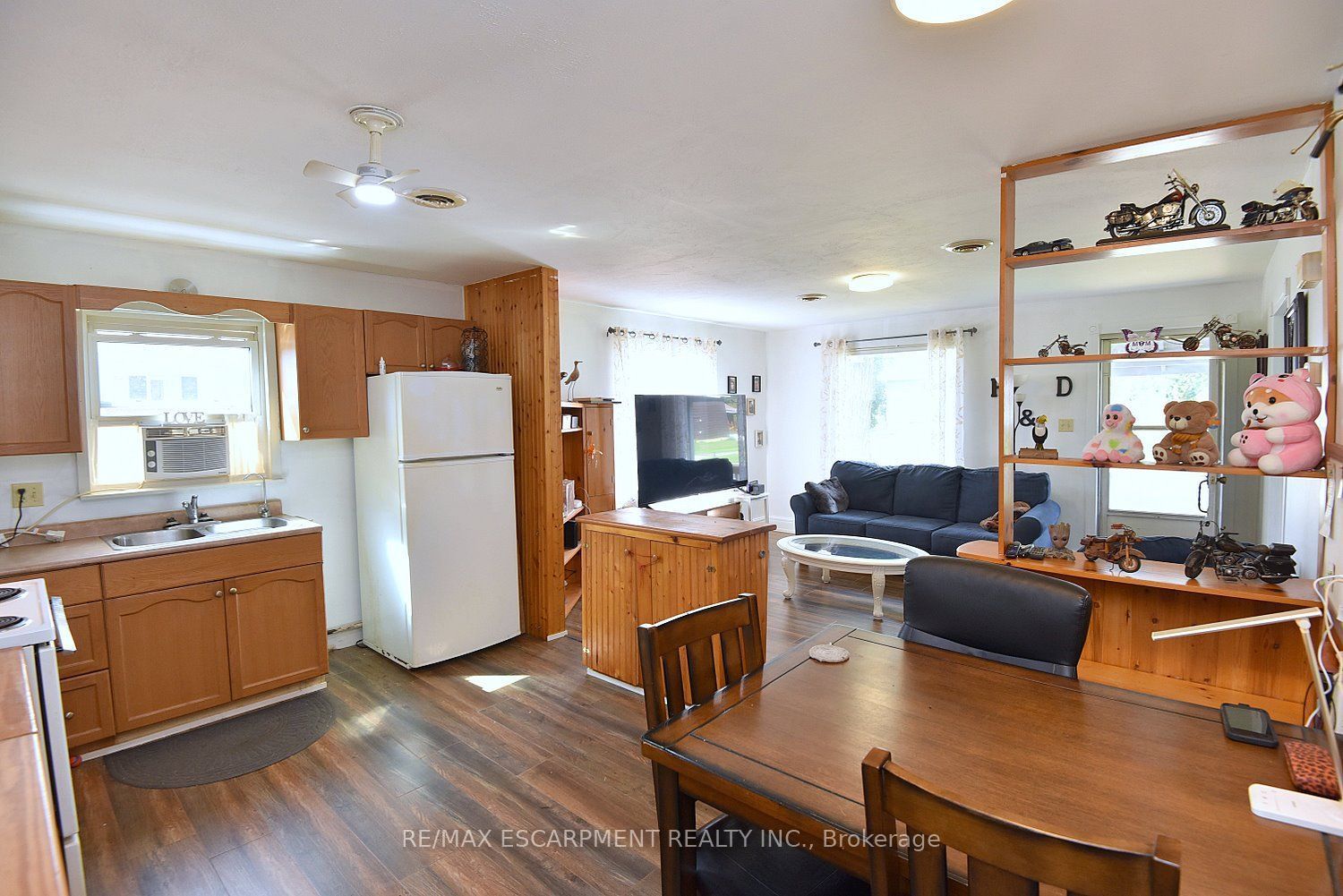 8 Chestnut Street Property Photo 7
