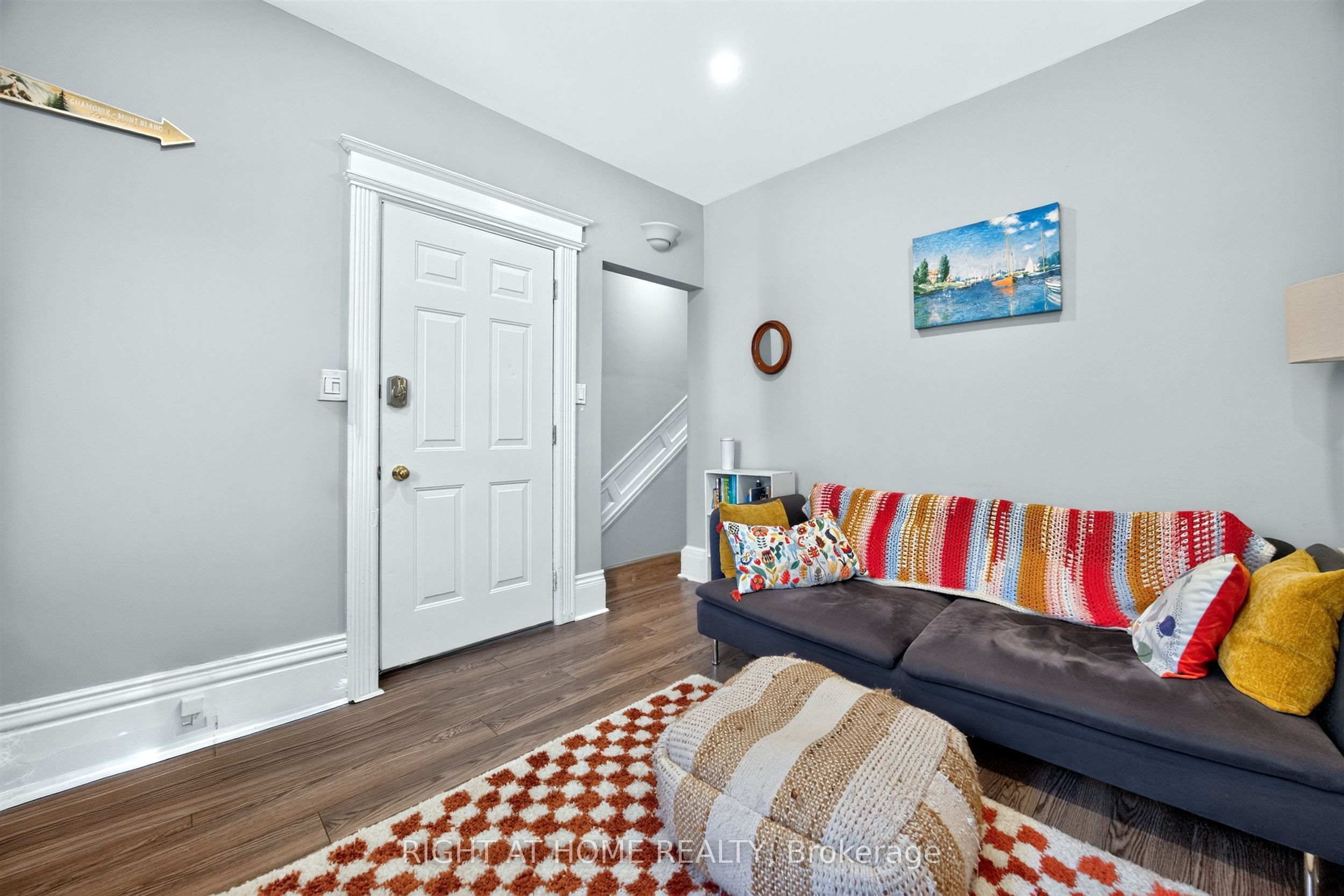 24 Locke Street S 1 Property Photo 9