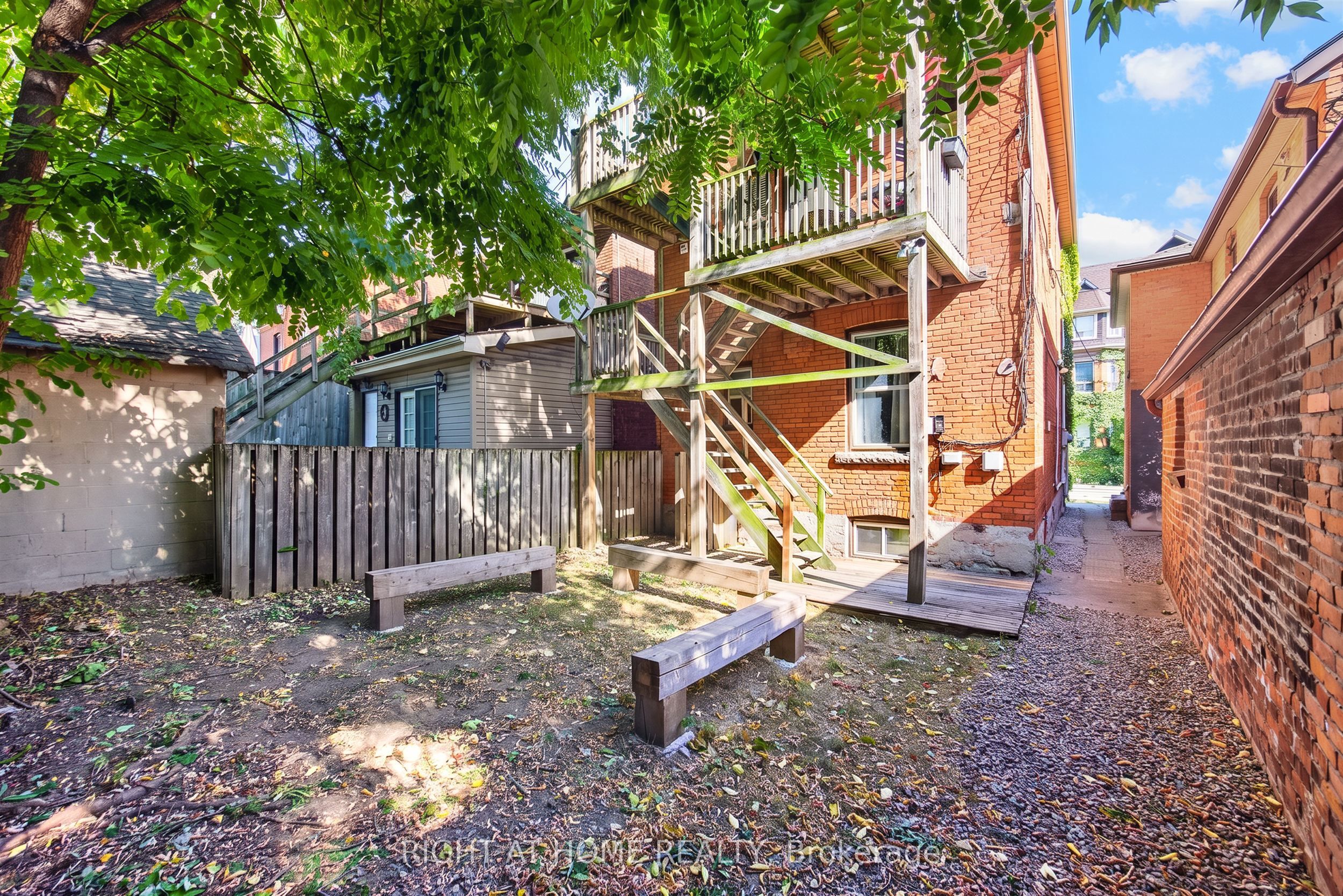 24 Locke Street S 1 Property Photo 22