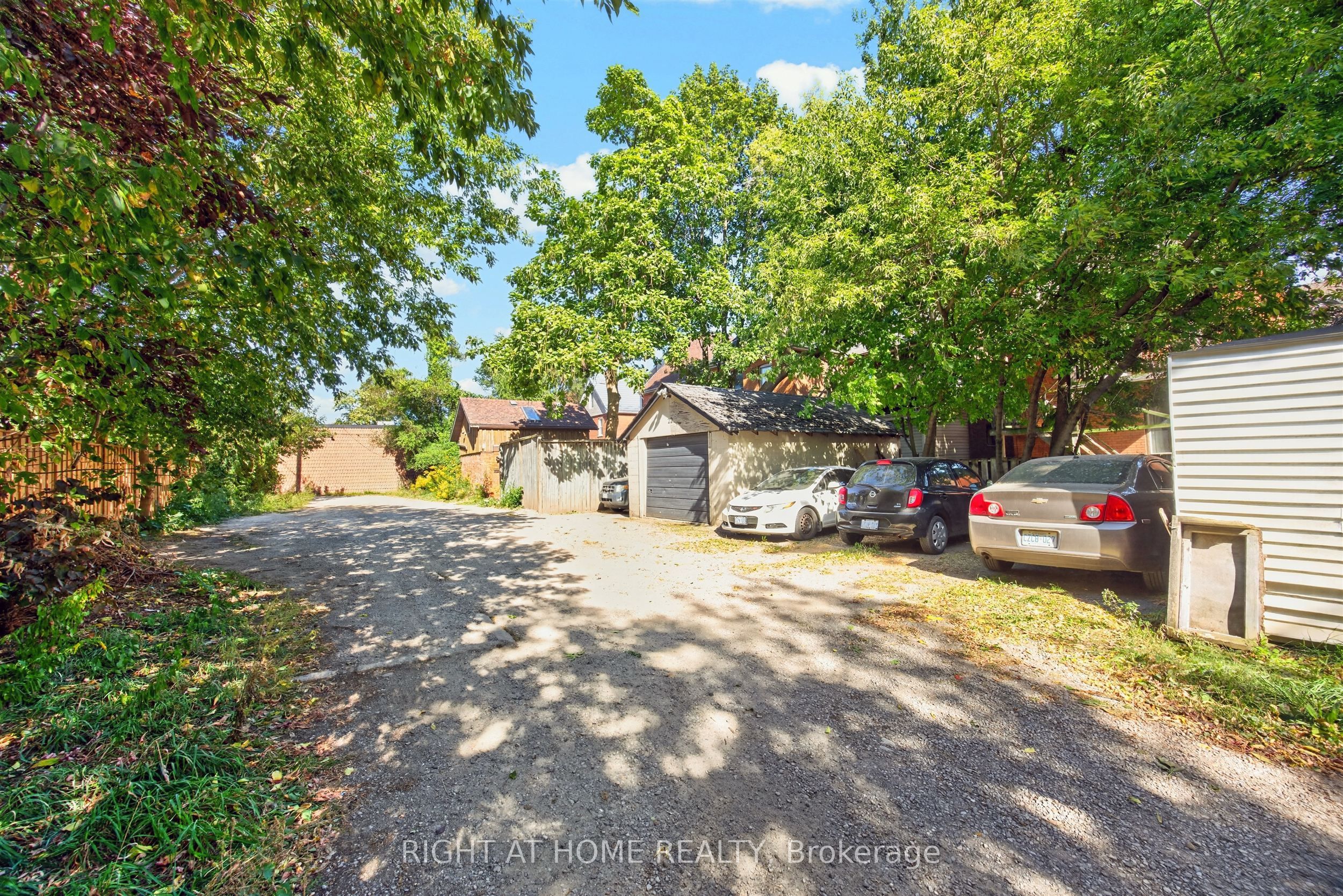 24 Locke Street S 1 Property Photo 24