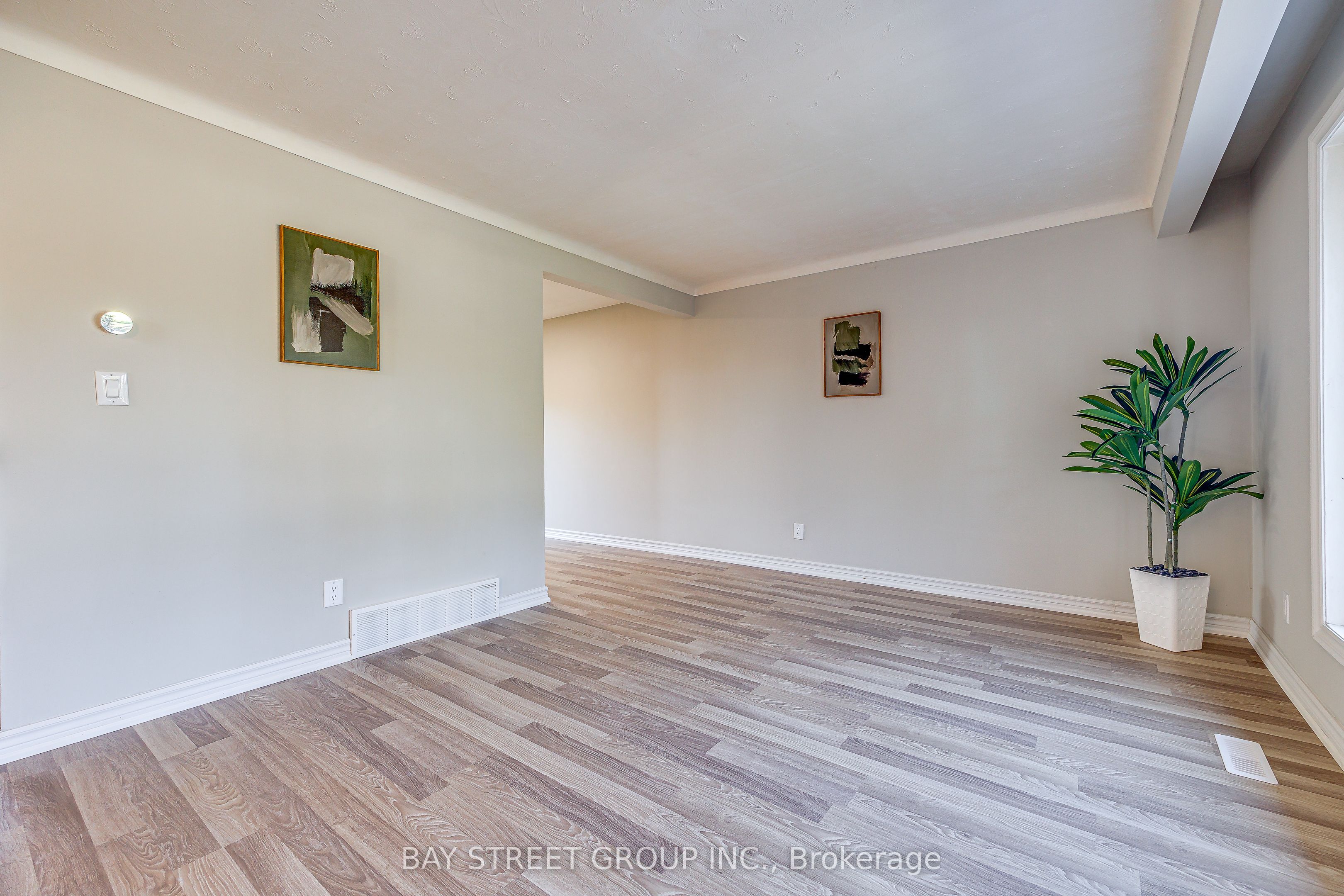 110 St. David's Road Property Photo 5
