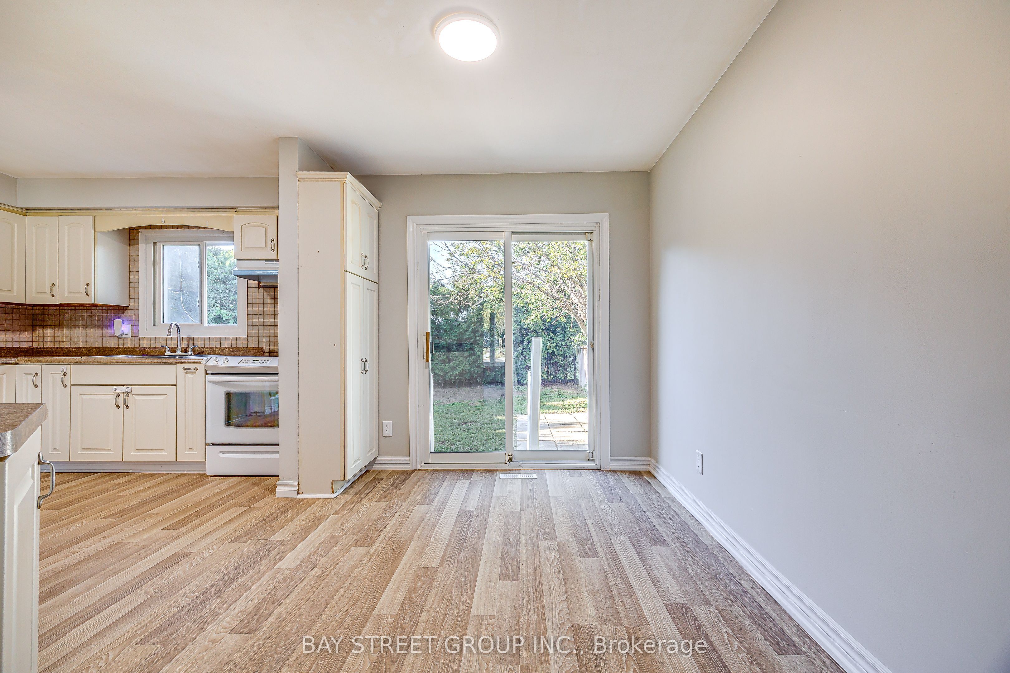 110 St. David's Road Property Photo 6